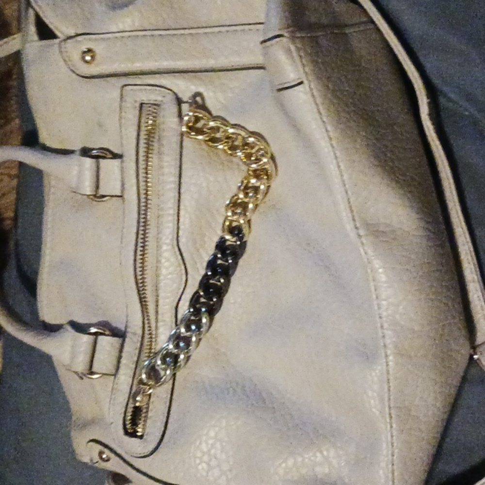 Jessica Simpson bag